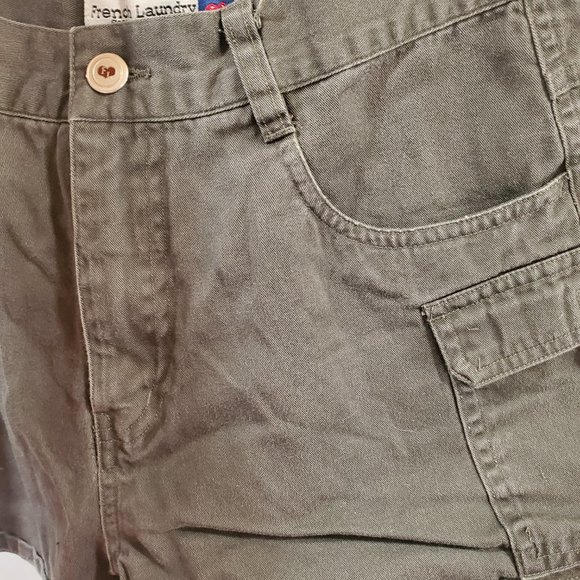 French Laundry Women's Olive Green Mid Rise Cargo Shorts Sz 7/8 - Picture 4 of 6